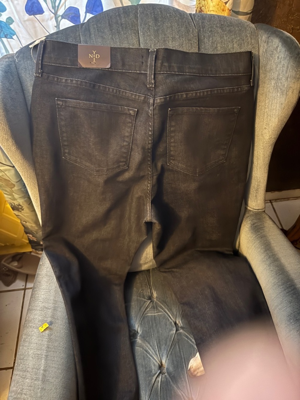 NYDJ Women’s Skinny Jeans in Black